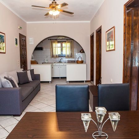Eleana Apartments And Studios Ágios Geórgios Extérieur photo